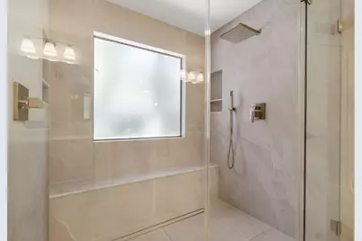 2 Crescent Falls Court, The Woodlands, TX 77381 - Photo 18