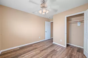 12714 Mardi Gras Dr, Houston, TX 77014 - Photo 28