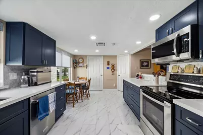 14526 Royal Hill Drive, Houston, TX 77083 - Photo 6