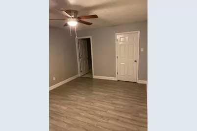 3031 Groton Drive, Houston, TX 77051 - Photo 8