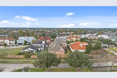 15611 Oyster Cove Drive, Sugar Land, TX 77478 - Photo 48