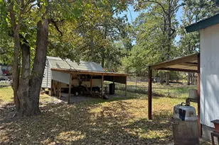 399 Pine Ln, Onalaska, TX 77360 - Photo 26