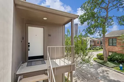 1201 Bering Drive #36, Houston, TX 77057 - Photo 4