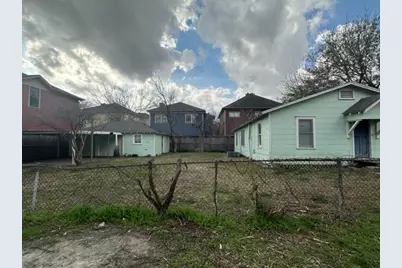2543 Bevis Street, Houston, TX 77008 - Photo 10