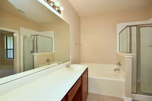 29703 Meridian Hill Dr, Spring, TX 77386 - Photo 18