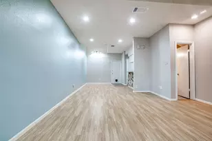 800 Country Pl Dr, Houston, TX 77079 - Photo 20