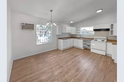 11914 Kingslake Forest Drive, Houston, TX 77044 - Photo 6