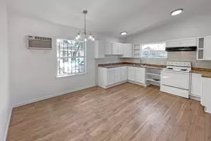 11914 Kingslake Forest Dr, Houston, TX 77044 - Photo 6