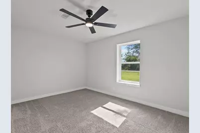 211 Avenue I, Alvin, TX 77511 - Photo 18