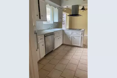 1709 Beaver Springs Court, Houston, TX 77090 - Photo 4