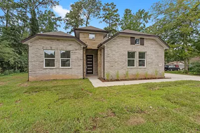 478 Stephen F Austin Drive, Conroe, TX 77302 - Photo 1
