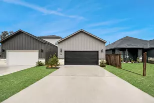 954 Junell St, Houston, TX 77088 - Photo 2