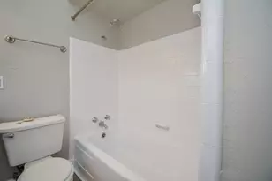 2718 Wroxton Rd, Houston, TX 77005 - Photo 20