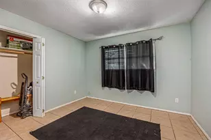 501 N Magnolia St, Highlands, TX 77562 - Photo 12
