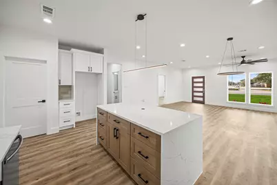 1807 Waco Street, Dayton, TX 77535 - Photo 8