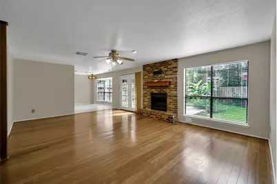 50 Brookflower Road, The Woodlands, TX 77380 - Photo 8