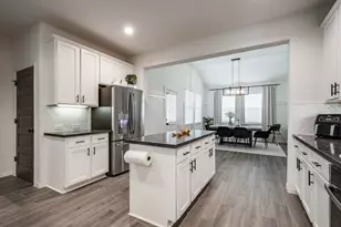 14231 Angelina Dr, Baytown, TX 77523 - Photo 16