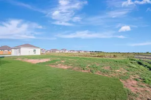 402 Cane Xing Lk Dr, Sealy, TX 77474 - Photo 28