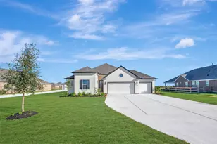 402 Cane Xing Lk Dr, Sealy, TX 77474 - Photo 1