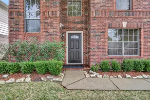 2939 Sailors Moon Dr, Friendswood, TX 77546 - Photo 4