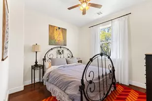 410 Peach St, Tomball, TX 77375 - Photo 22