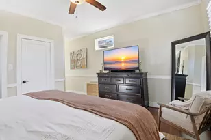 410 Peach St, Tomball, TX 77375 - Photo 16