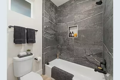 5630 Bertellis Lane, Houston, TX 77091 - Photo 22