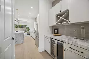 6634 Sylvan St, Houston, TX 77023 - Photo 14