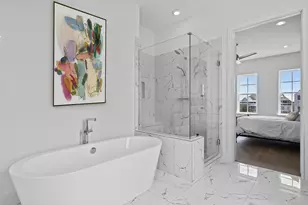 8711 Park Kolbe Ln, Houston, TX 77080 - Photo 16