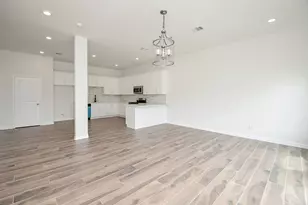 8630 Scott St, Houston, TX 77051 - Photo 6