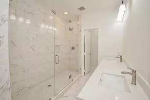8630 Scott St, Houston, TX 77051 - Photo 28