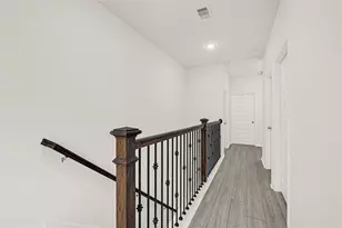 8630 Scott St, Houston, TX 77051 - Photo 16