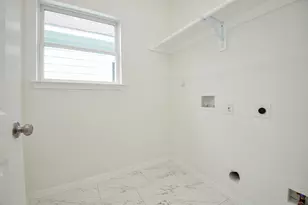 8630 Scott St, Houston, TX 77051 - Photo 20