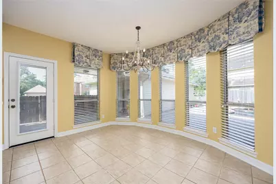 4214 Carlisle Court Court, Baytown, TX 77521 - Photo 16