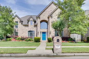4214 Carlisle Ct Ct, Baytown, TX 77521 - Photo 2
