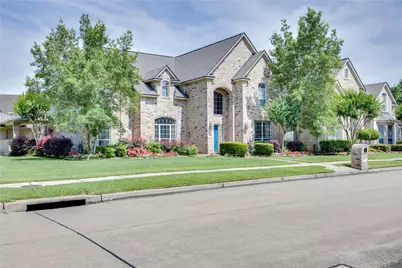 4214 Carlisle Court Court, Baytown, TX 77521 - Photo 4