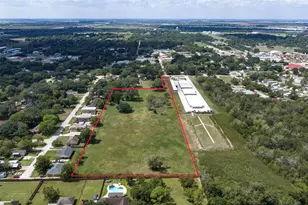 2401 4th St, Rosenberg, TX 77471 - Photo 1
