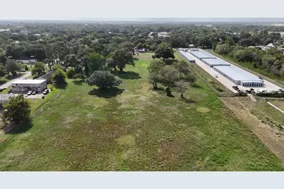 2401 4th Street, Rosenberg, TX 77471 - Photo 16