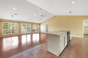 360 Holiday Ln, Coldspring, TX 77331 - Photo 10