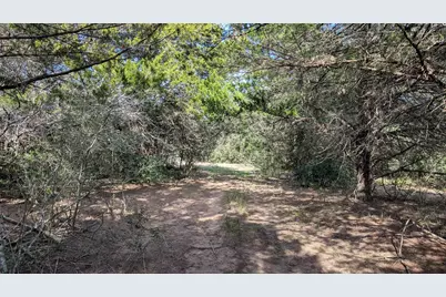 900 County Road 126, Hallettsville, TX 77964 - Photo 4
