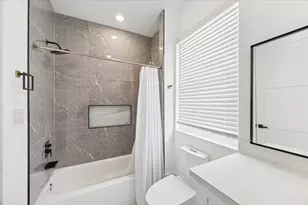 9233 Madera Rd, Houston, TX 77078 - Photo 22