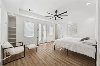 9233 Madera Road, Houston, TX 77078 - Photo 4