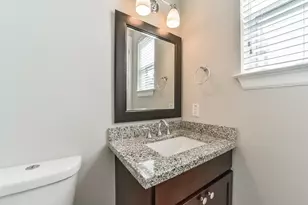 5635 Kiam St, Houston, TX 77007 - Photo 16