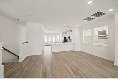 13305 Moncloa Drive, Houston, TX 77047 - Photo 6