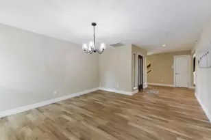 3911 Cherry Forest Dr, Houston, TX 77088 - Photo 16