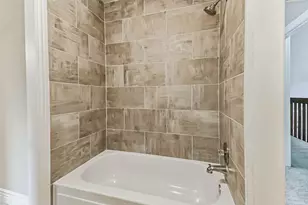 3911 Cherry Forest Dr, Houston, TX 77088 - Photo 22