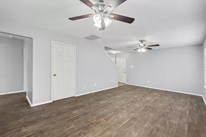 7202 Cool Springs Court, Magnolia, TX 77354 - Photo 6