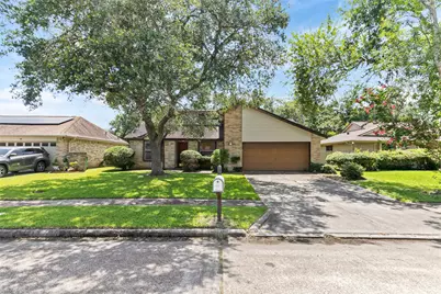 14 Sarita Road, Angleton, TX 77515 - Photo 2