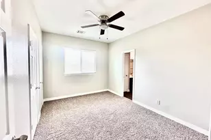 32 Woodland Hills Dr, Conroe, TX 77303 - Photo 10