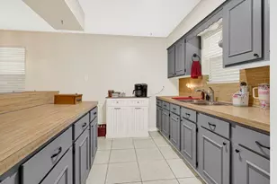 13321 Ralph Culver Rd, Houston, TX 77086 - Photo 16